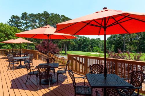 Embassy Greenville Golf Resort Conference 
