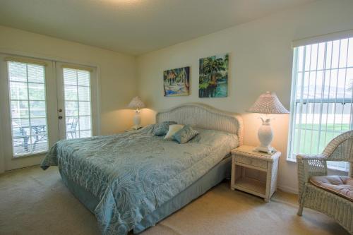 North Foxrun Terrace Villa 